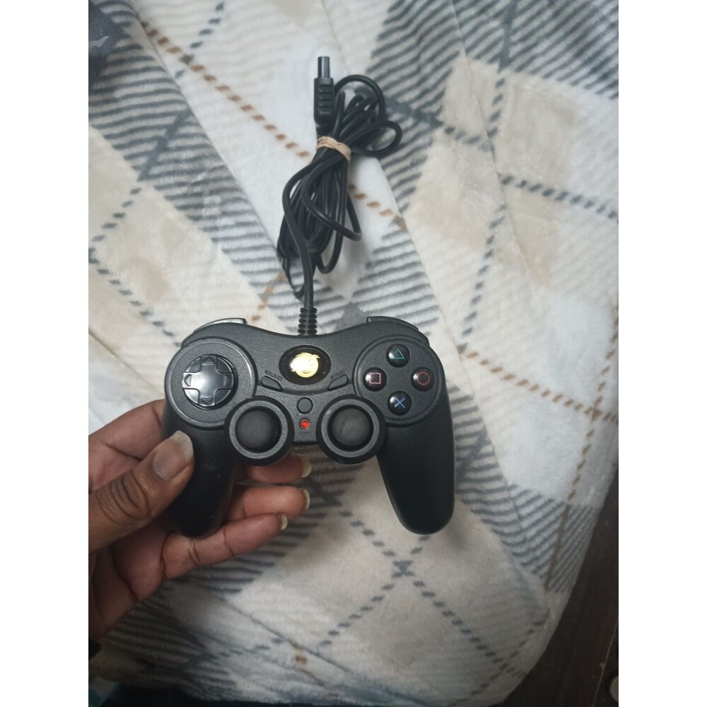 Pelican PL-6604 PlayStation 2 PS2 Wired Controller - Black - Tested Working